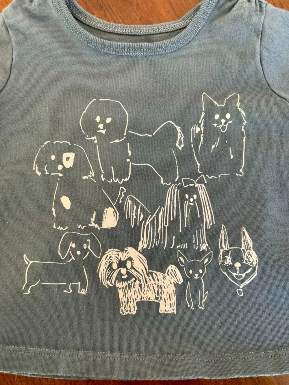 Tea Collection Gray Long Sleeve Tee with Metallic Dog Graphic - Sz 9-12m